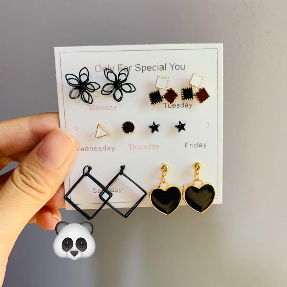 Earrings set